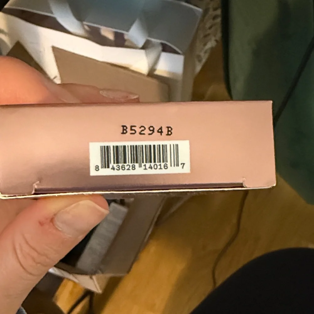 Patrick Ta Cream & Powder Blush - “She Goes to the Gym” - Picture 2 of 5